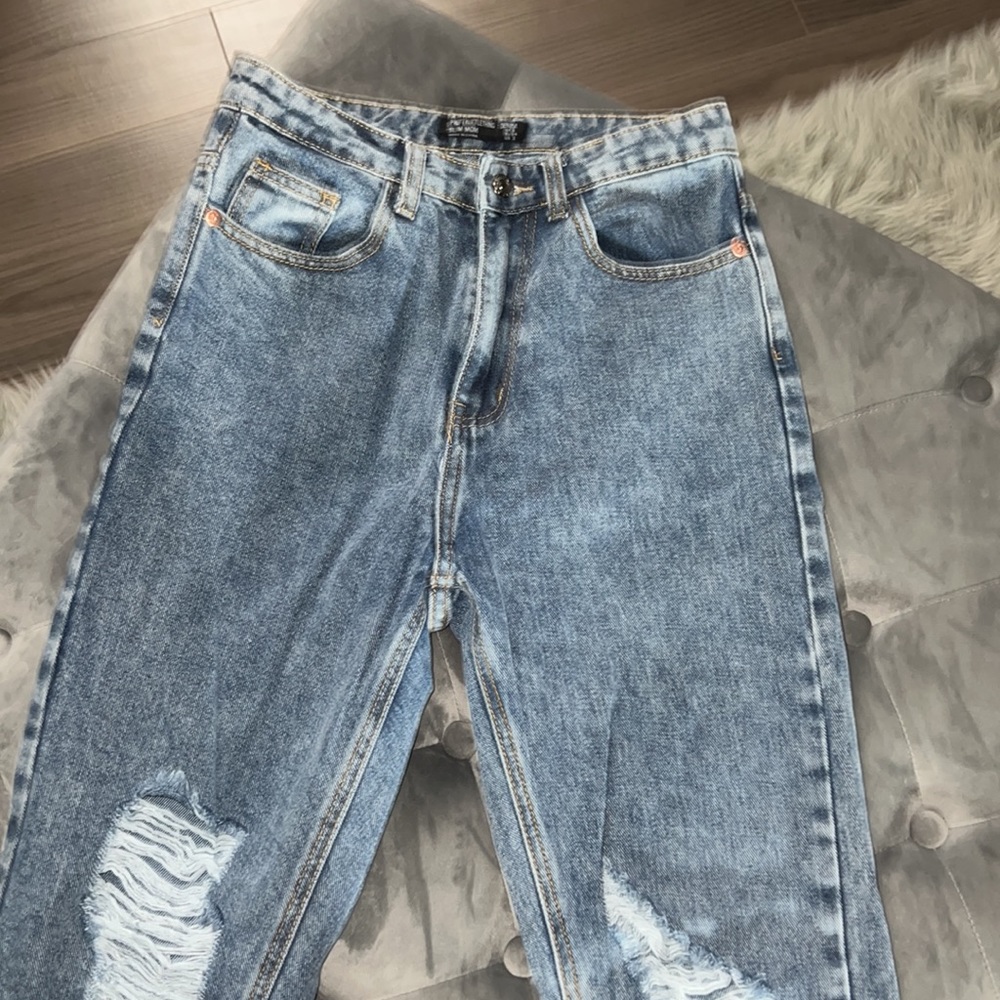 Jeans - Picture 4 of 5